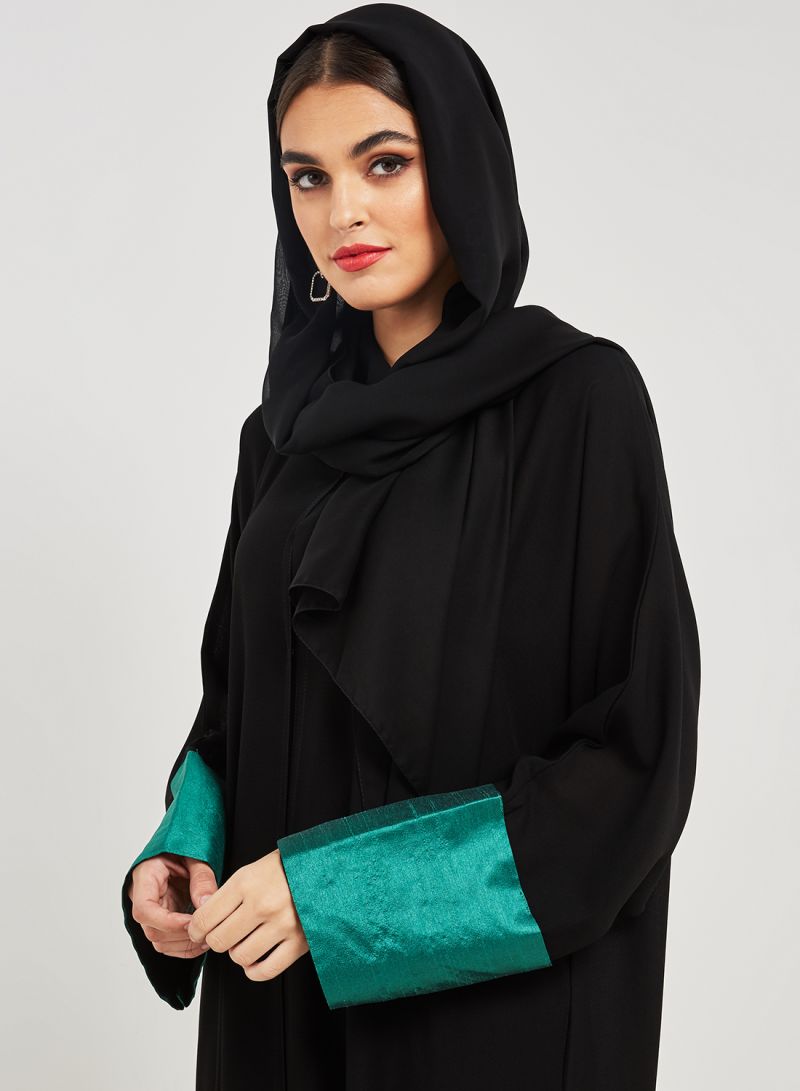 Applique Abaya