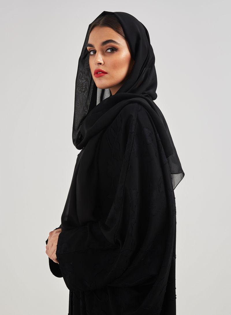 Plain bahraini bisht