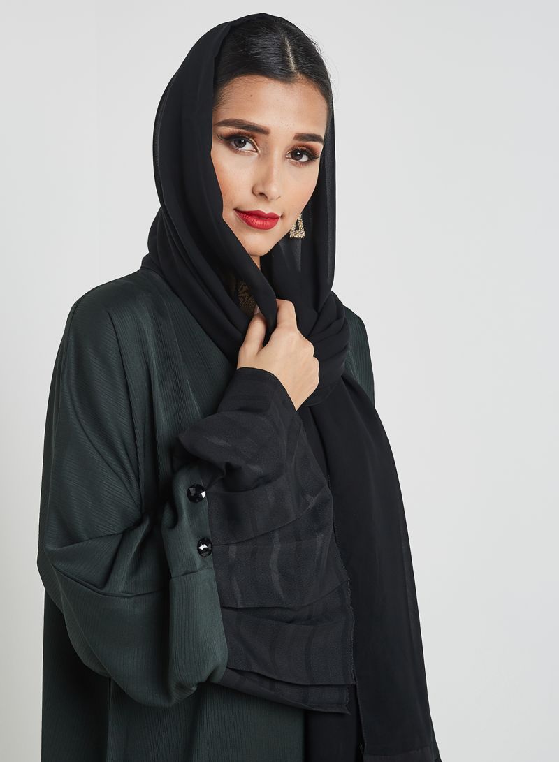 button abaya