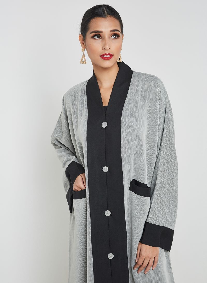 wide sleeves abaya