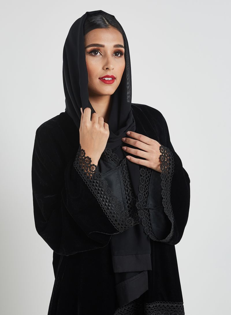 black velvet abaya