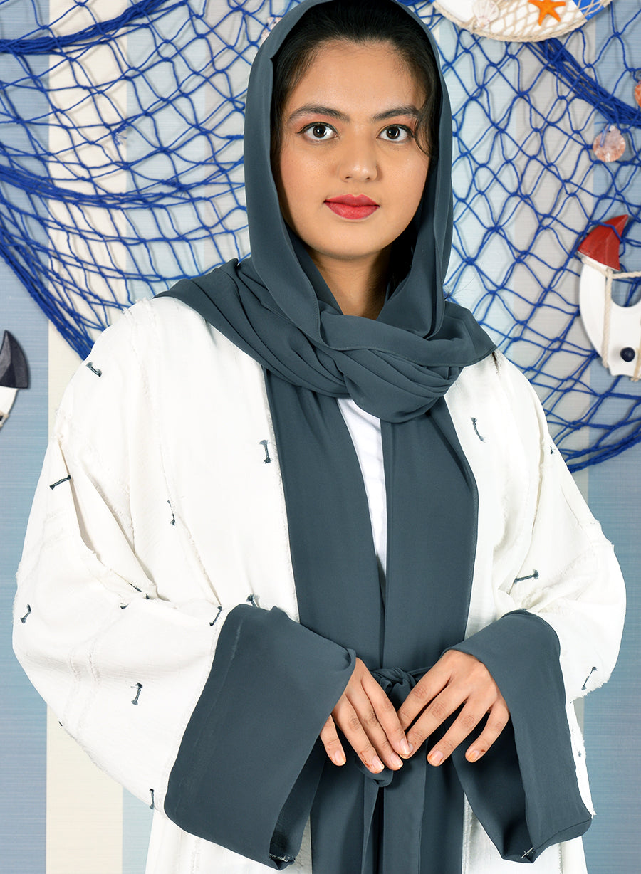 Bisht Abaya