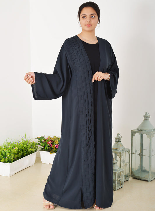 Stylish Plain Bisht Abaya with Elegant Fabric Patterns for Effortless Sophistication | Bsi3932