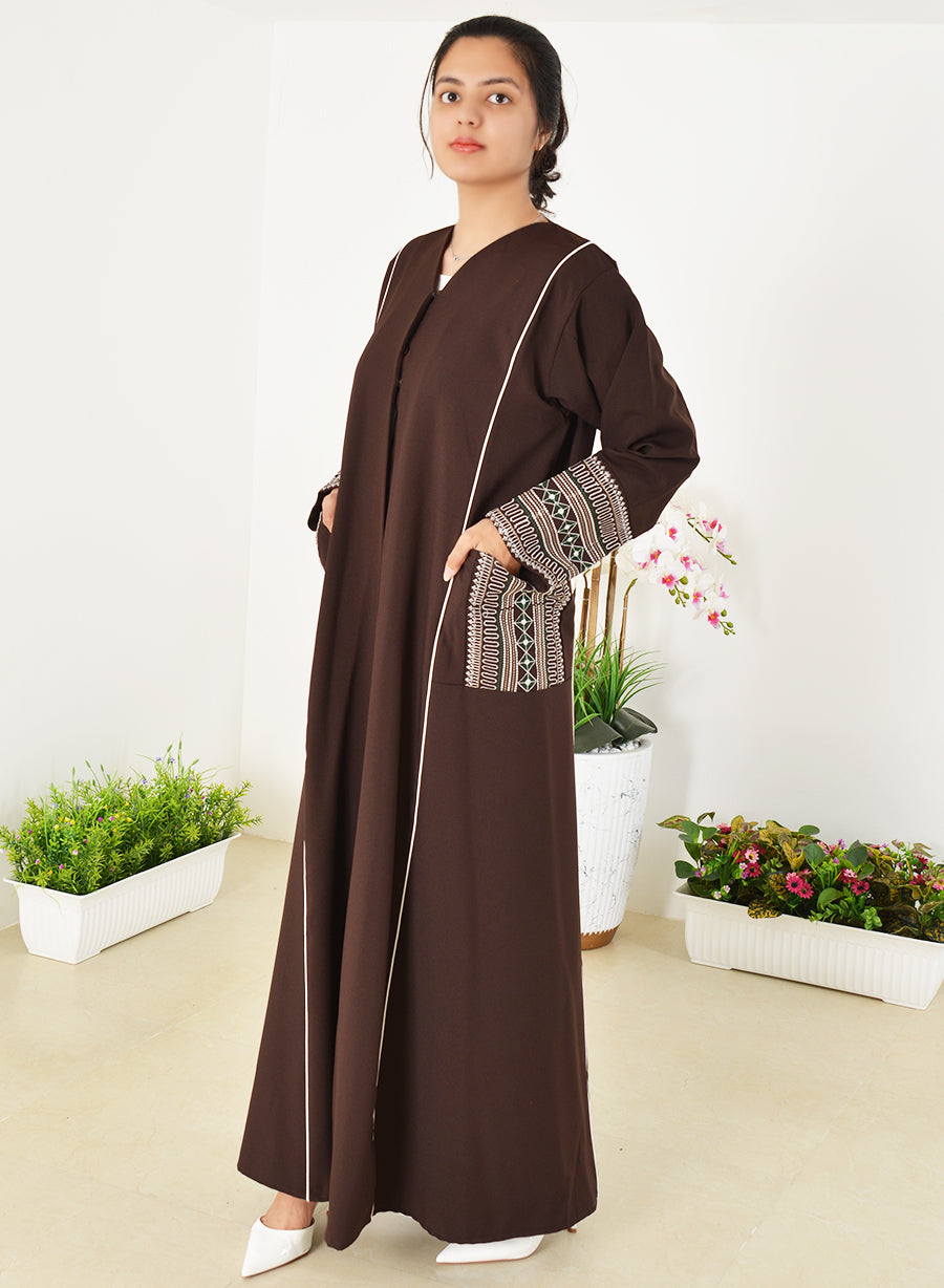 Embroidered cuff And Pocket Abaya, Accented With Stylish White Trimming | BSI4003