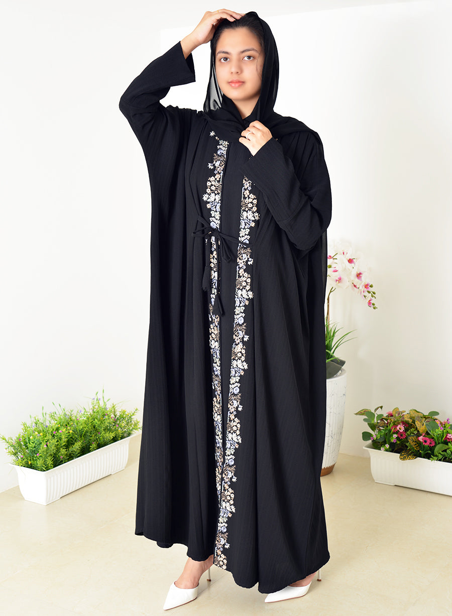 Experience Elegance With Our Embroidered Bahraini-Style Bisht Abaya | Bsi4038