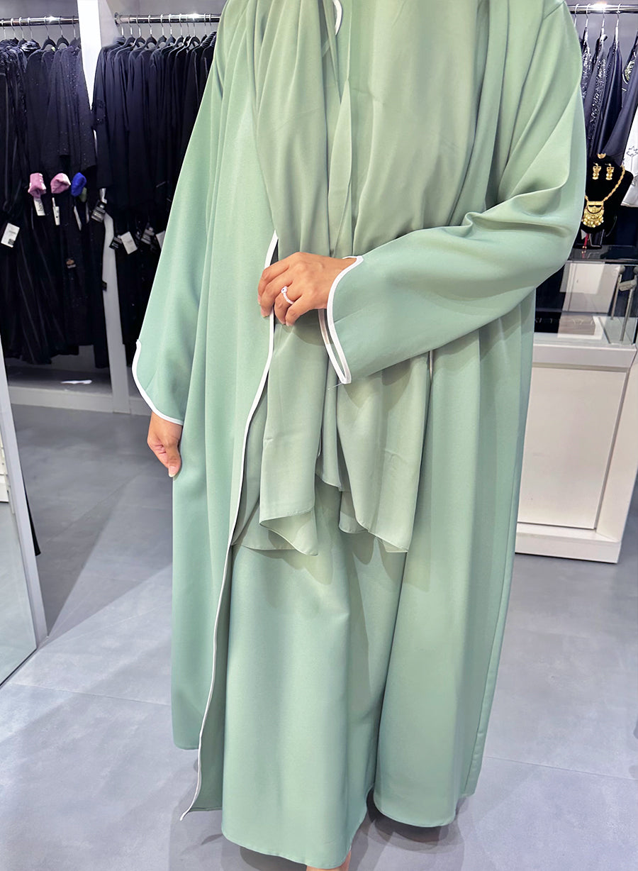 Stylish Piping Bisht Abaya Set with Matching Inner and Sheila | Bsi4041