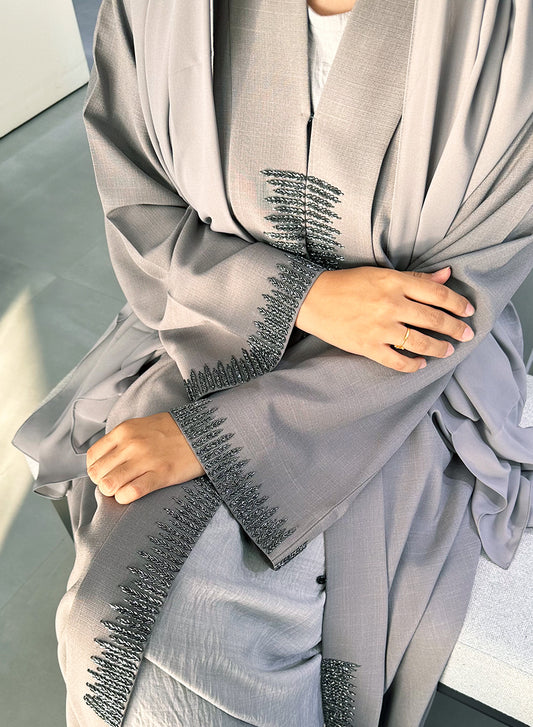 Exquisite Bead-Embellished Collar Style Grey Abaya | Bsi4045