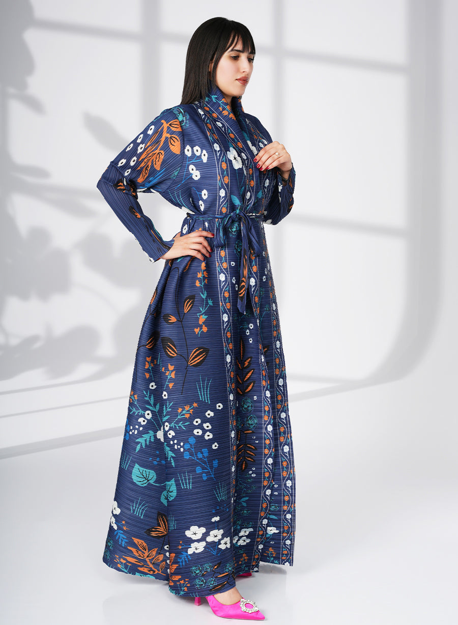 A Modern Self-Printed Pleated Bisht Abaya With Classic Patterns | Bsi4125