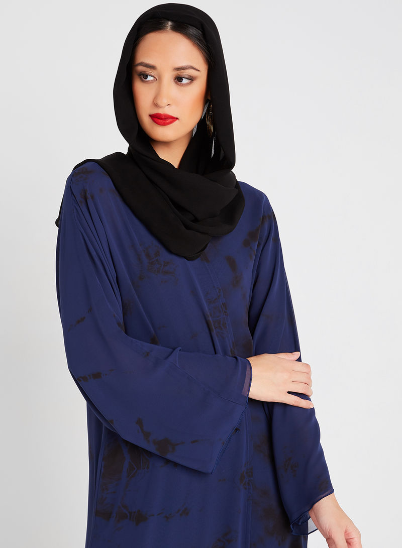 tie and dye abaya