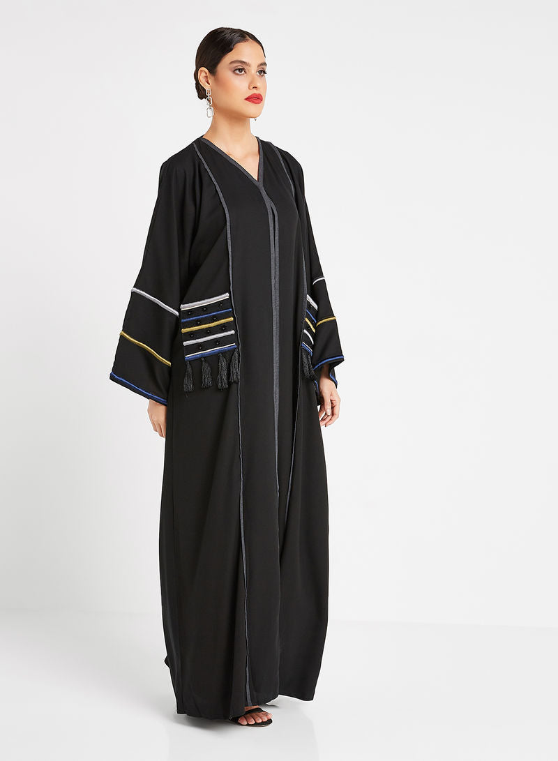 Pocket style abaya