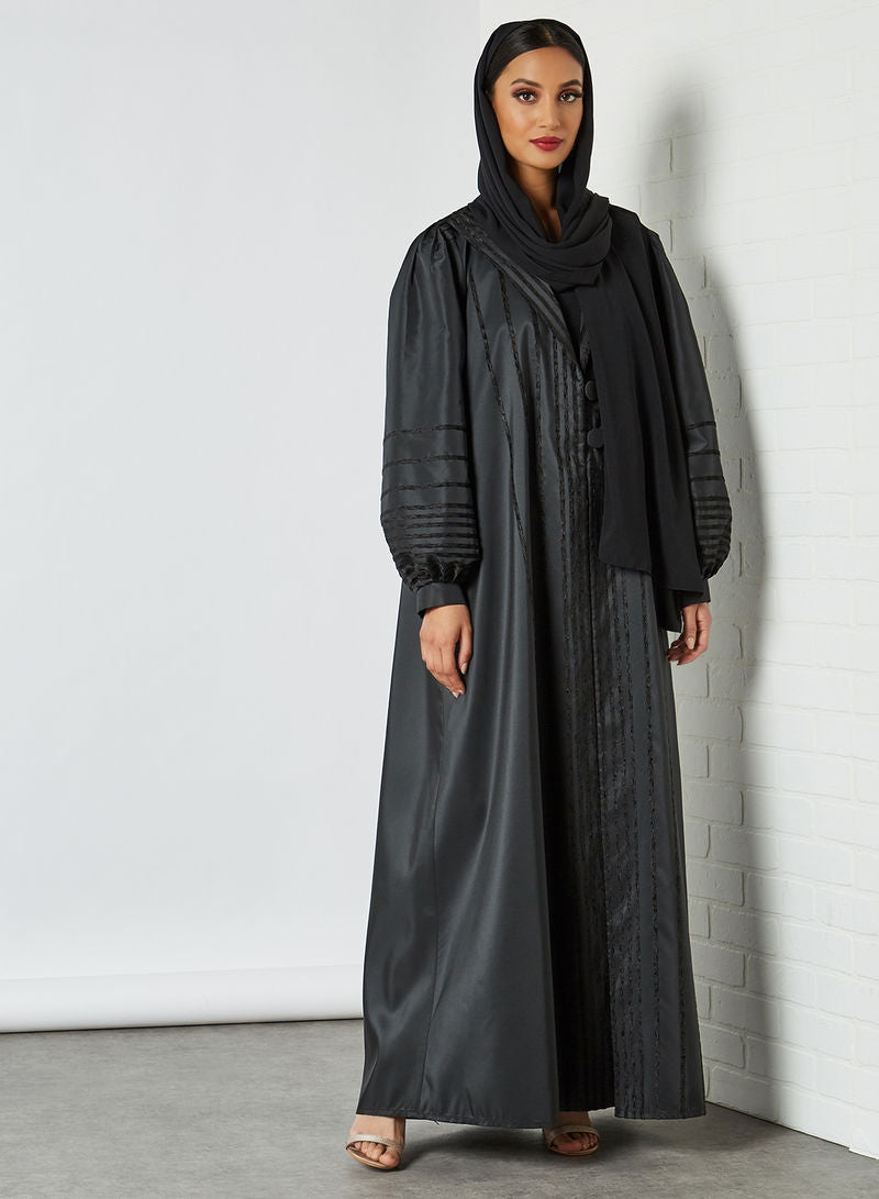 black button abaya