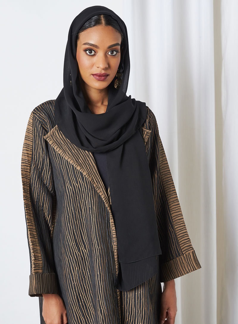 Collared bisht