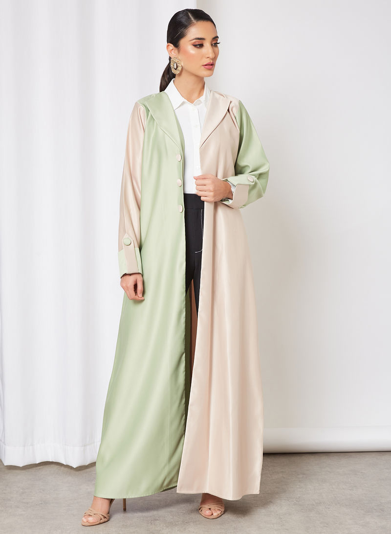 Dual-Shaded Cuff Style Bisht Abaya, Accentuated With A Coat Collar And Adorned With Embellished Buttons For Added Elegance | Bsi3432